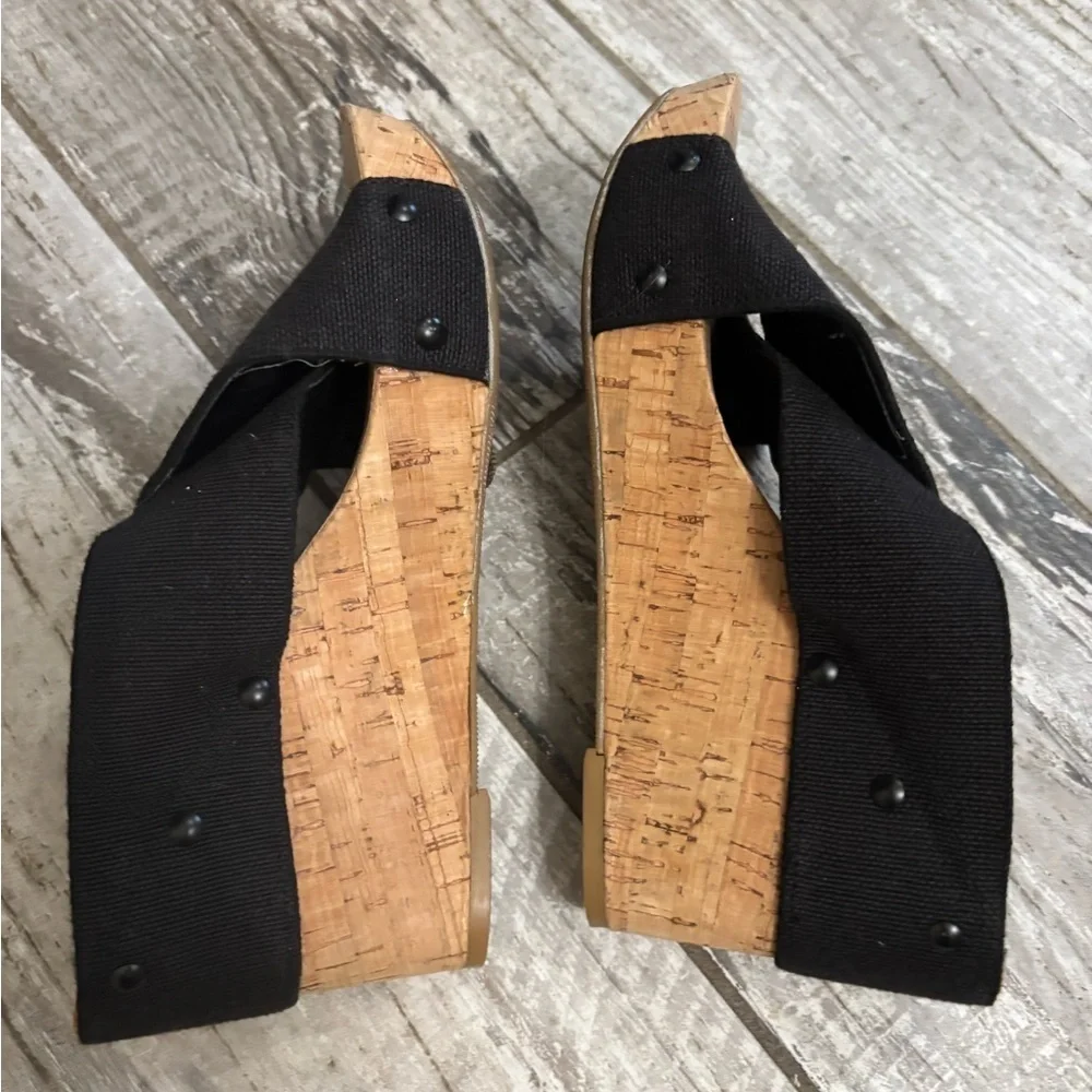 Lucky Brand  Black Strap Open Toe Cork  Wedge Heels size 7.5